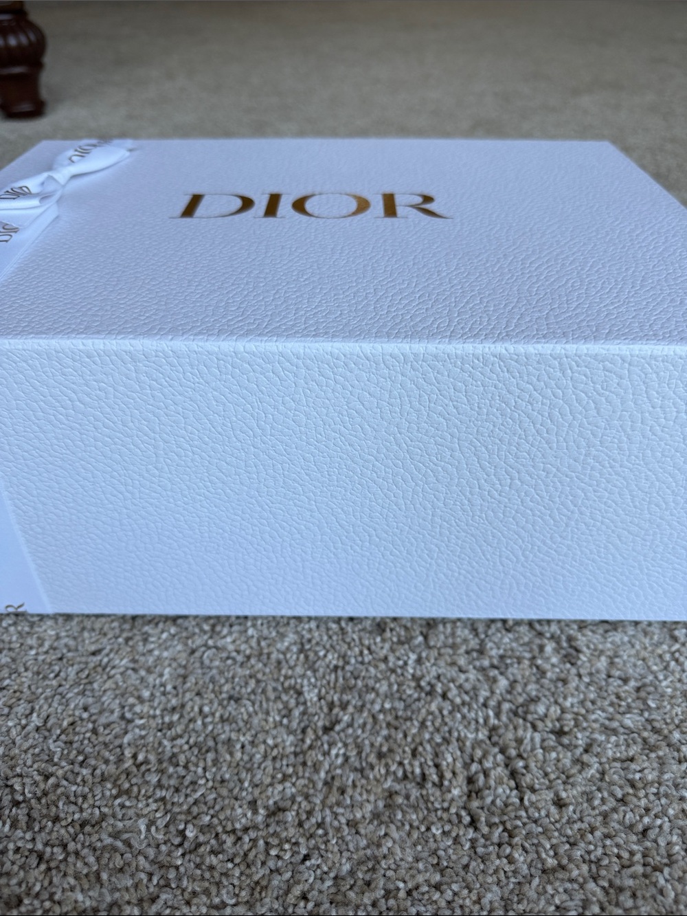 Christian Dior Gift Box with Ribbon EUC - Picture 7 of 9
